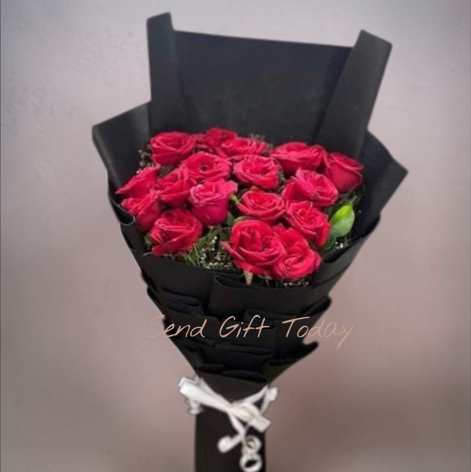 Midnight Romance Red Roses Midnight Romance Red Roses - Image 1