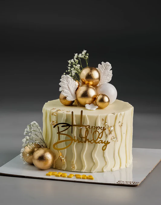 Premium Cake with Customized Greeting Card